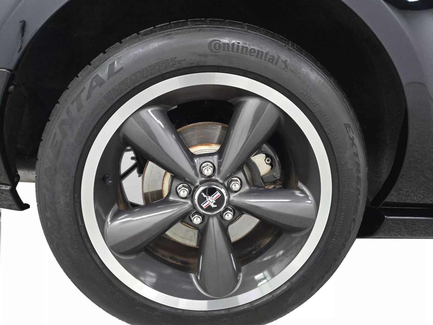 2008 Ford Mustang - Image 23