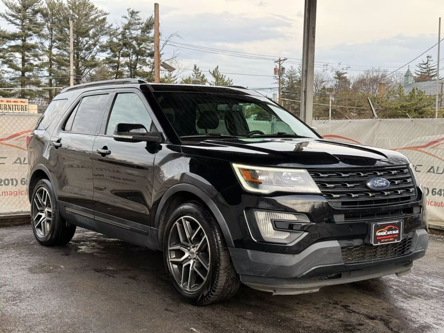 2017 Ford Explorer - Image 6