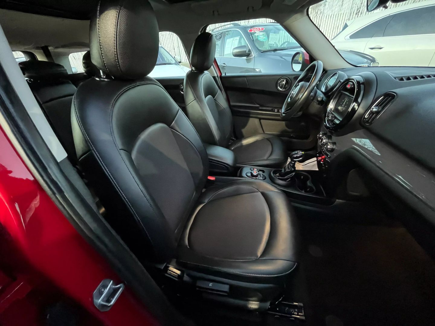 2019 Mini Countryman  Vin: Wmzys7c52k3f46249 Stock Id: F46249 - Image 16