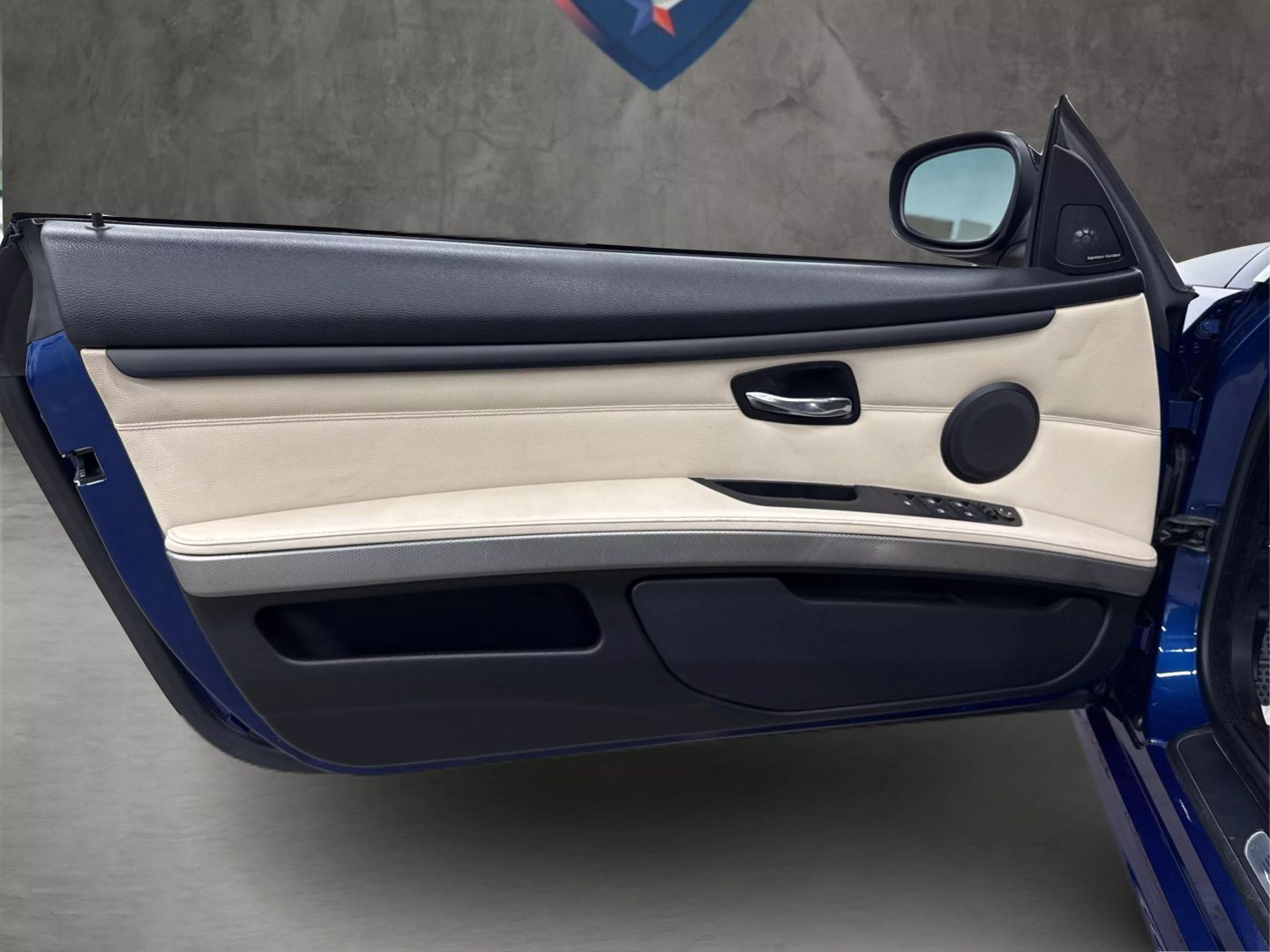2011 Bmw 3 Series - Image 40