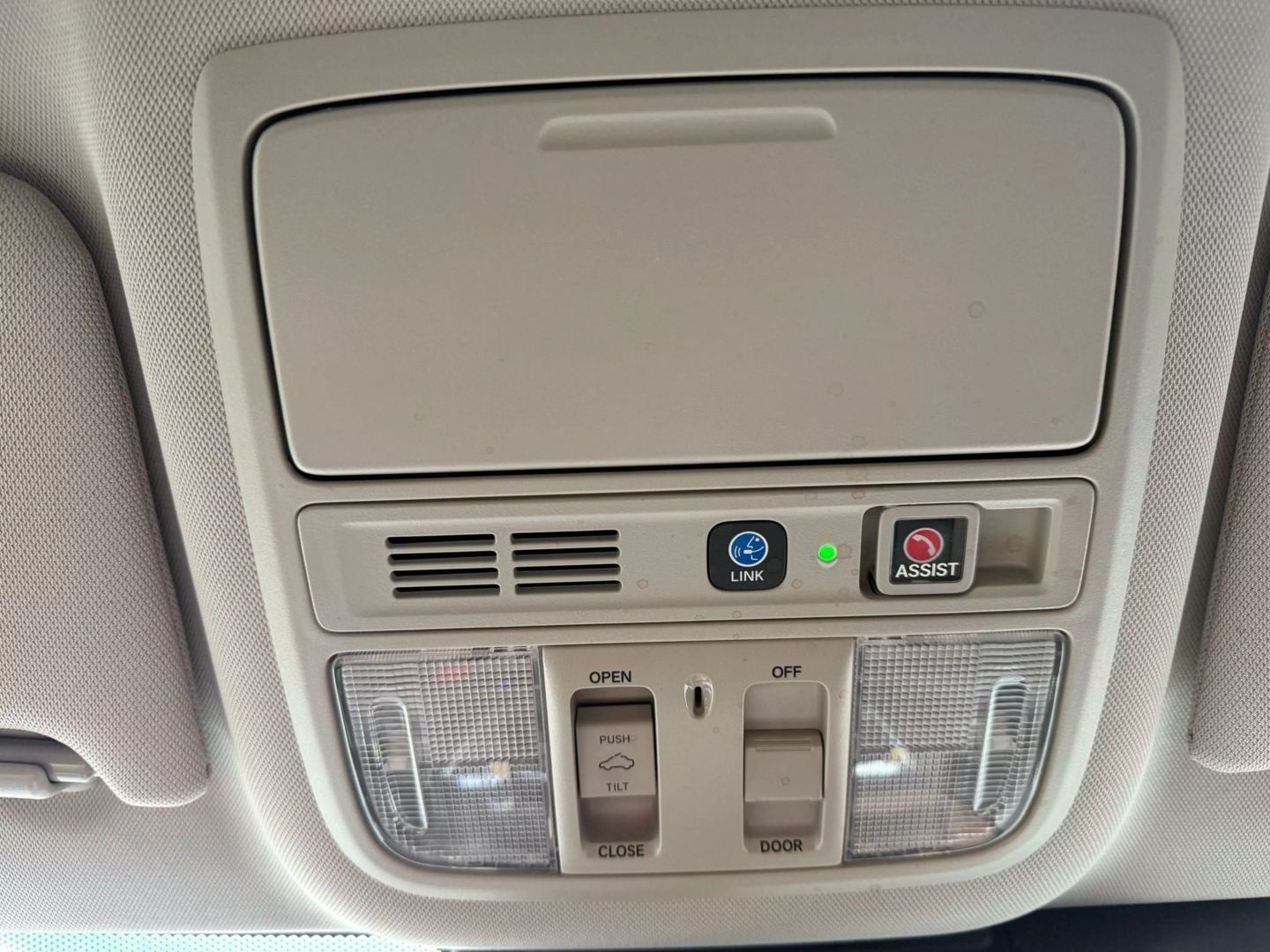 2018 Honda Accord - Image 38