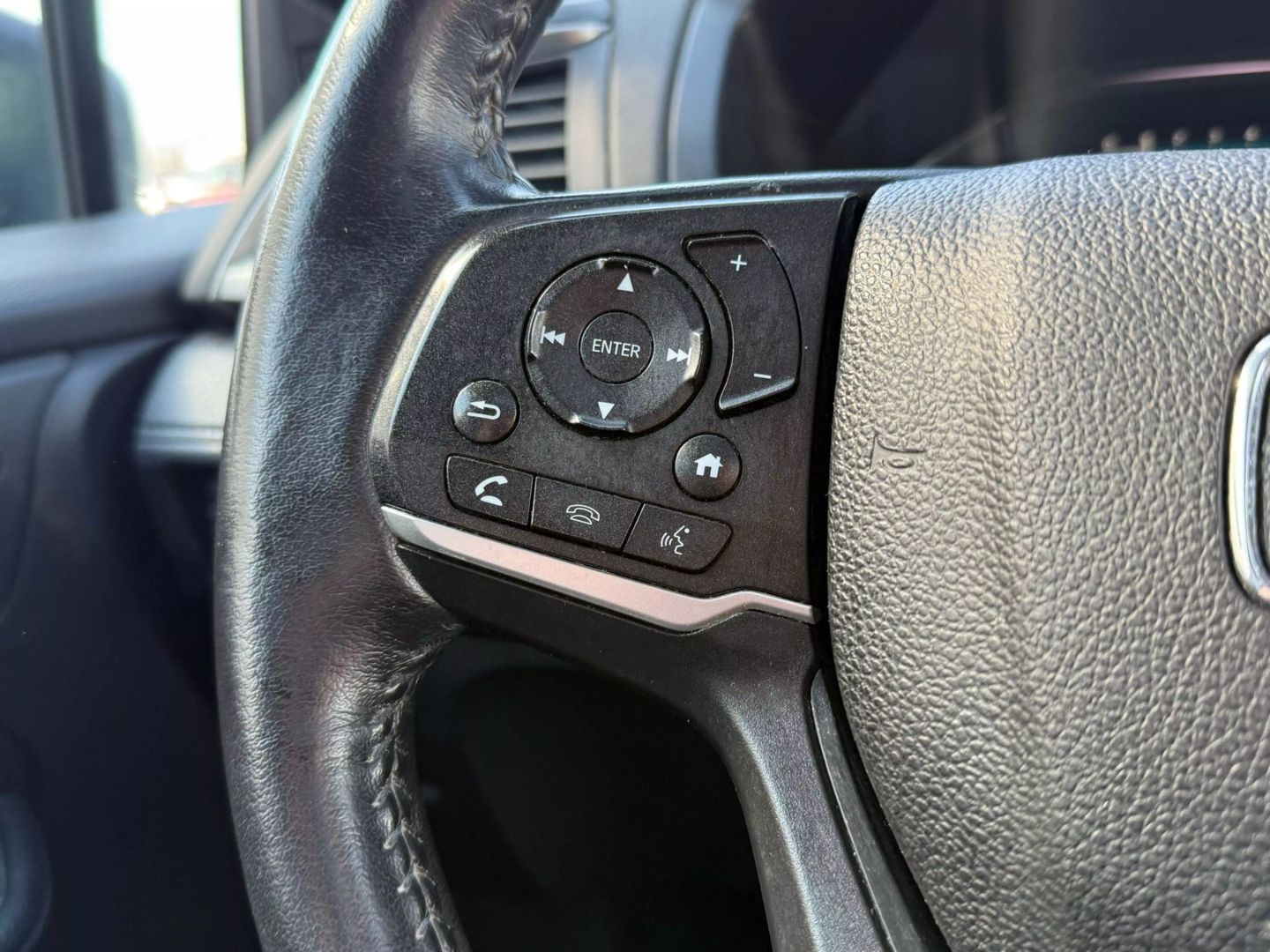 2022 Honda Odyssey - Image 41