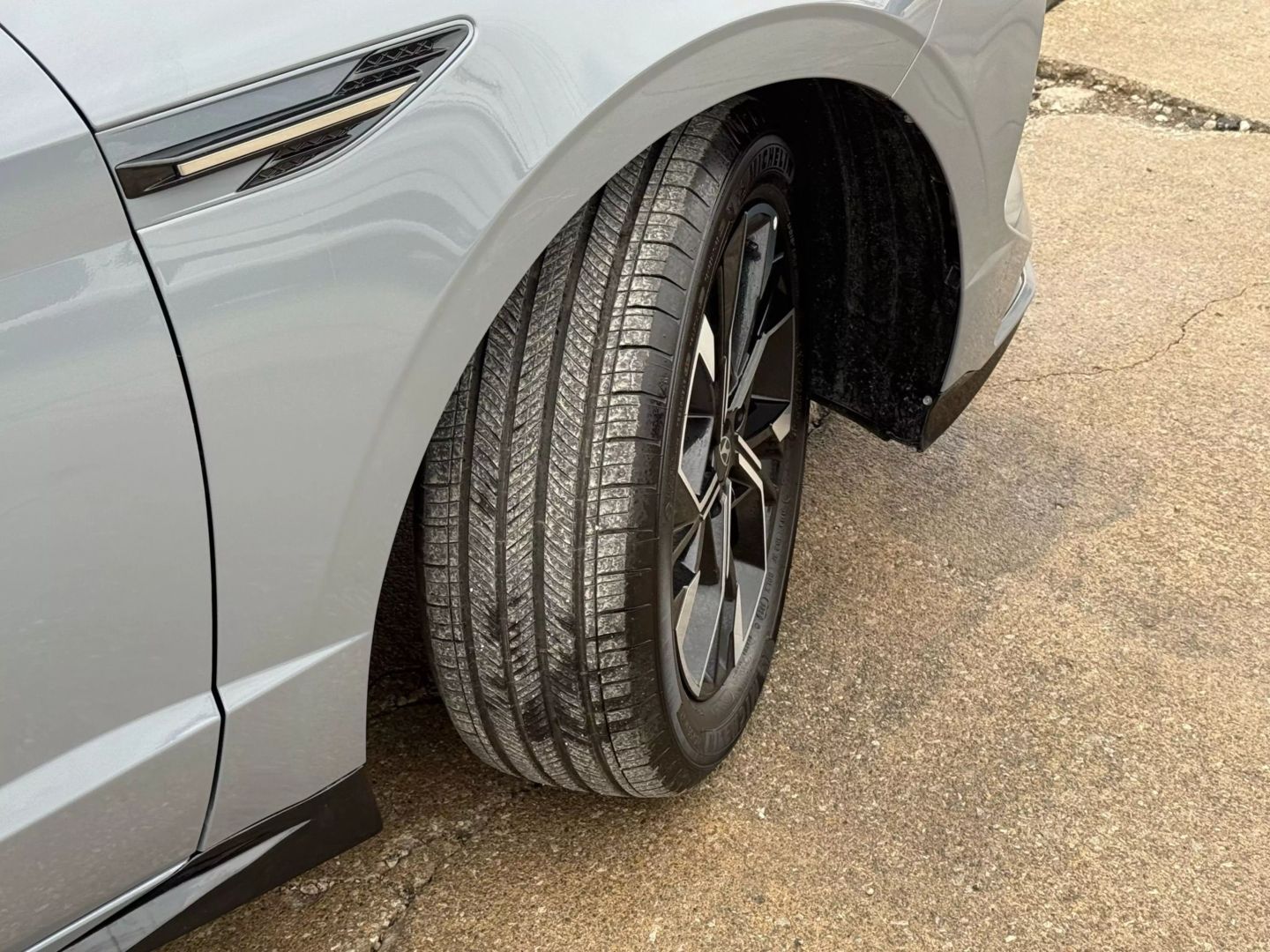 2024 Hyundai Sonata - Image 57