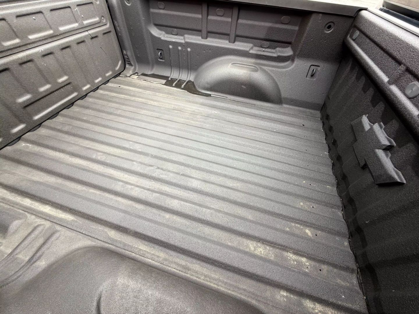 2020 Chevrolet Colorado Crew Cab - Image 40
