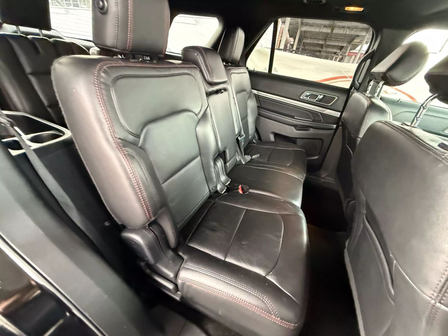 2017 Ford Explorer - Image 24