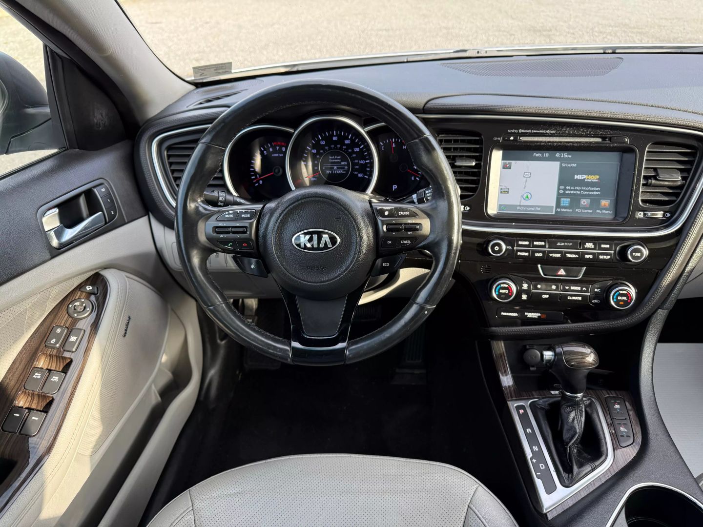 2015 Kia Optima - Image 17