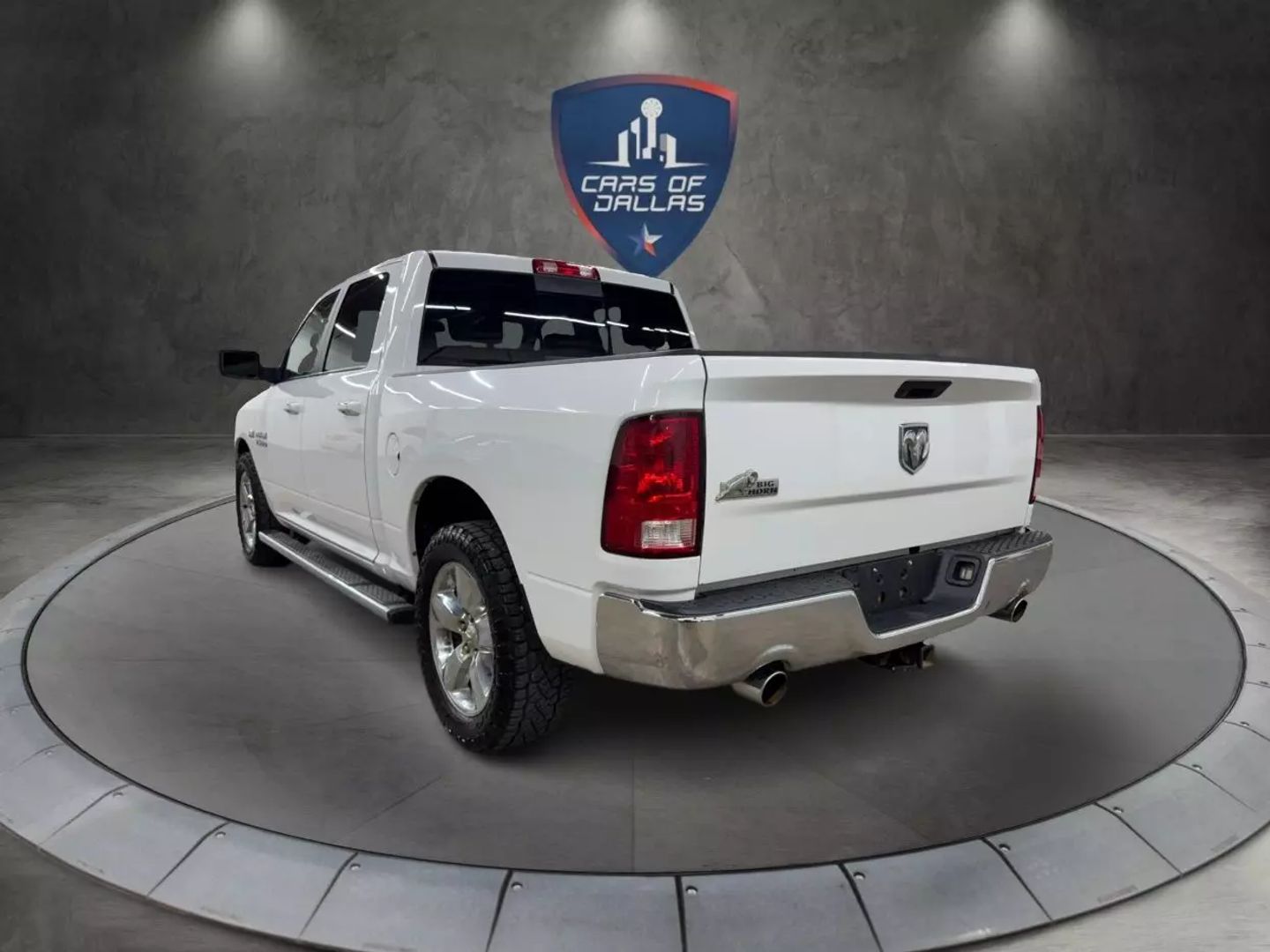 2015 Ram 1500 Crew Cab - Image 3