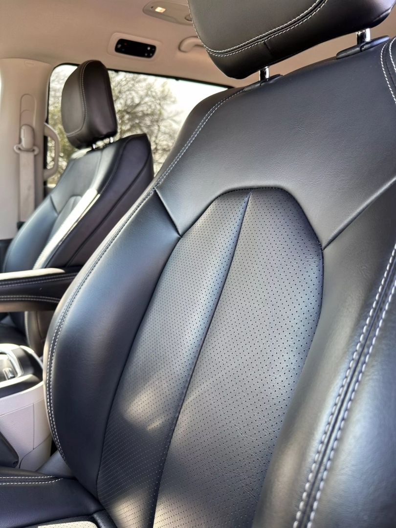 2023 Chrysler Pacifica - Image 10