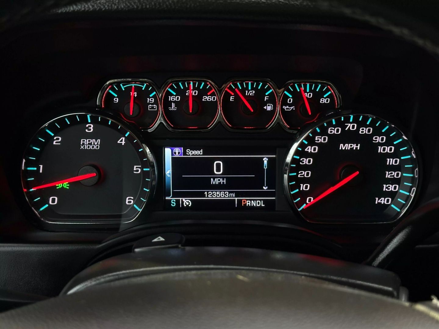 2019 Chevrolet Tahoe - Image 29