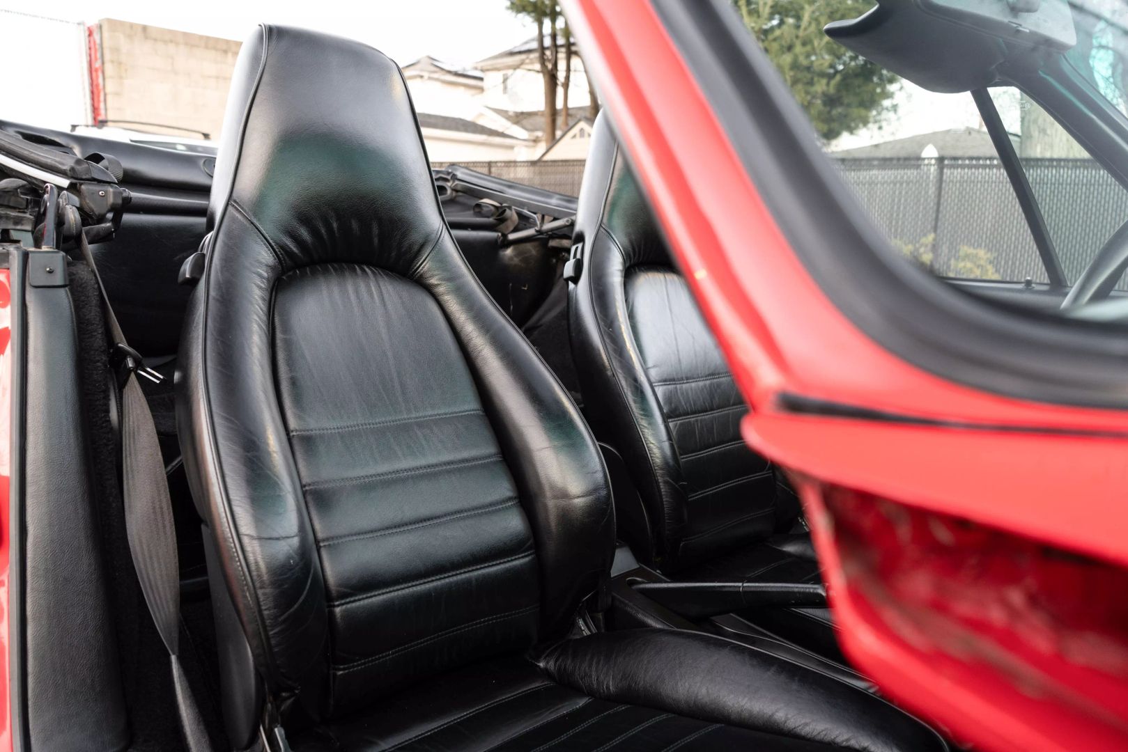 1990 Porsche 911 Carrera 2 - Image 80