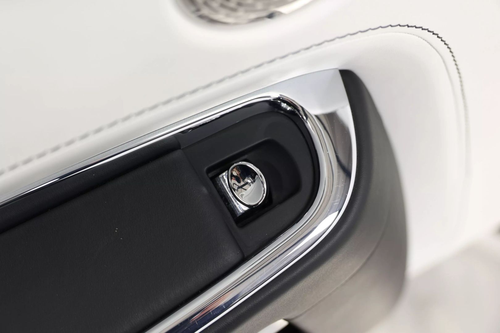 2019 Rolls-royce Ghost - Image 44
