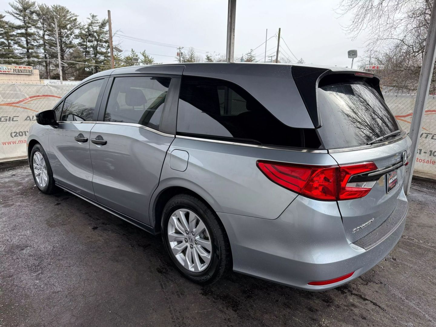 2021 Honda Odyssey - Image 13