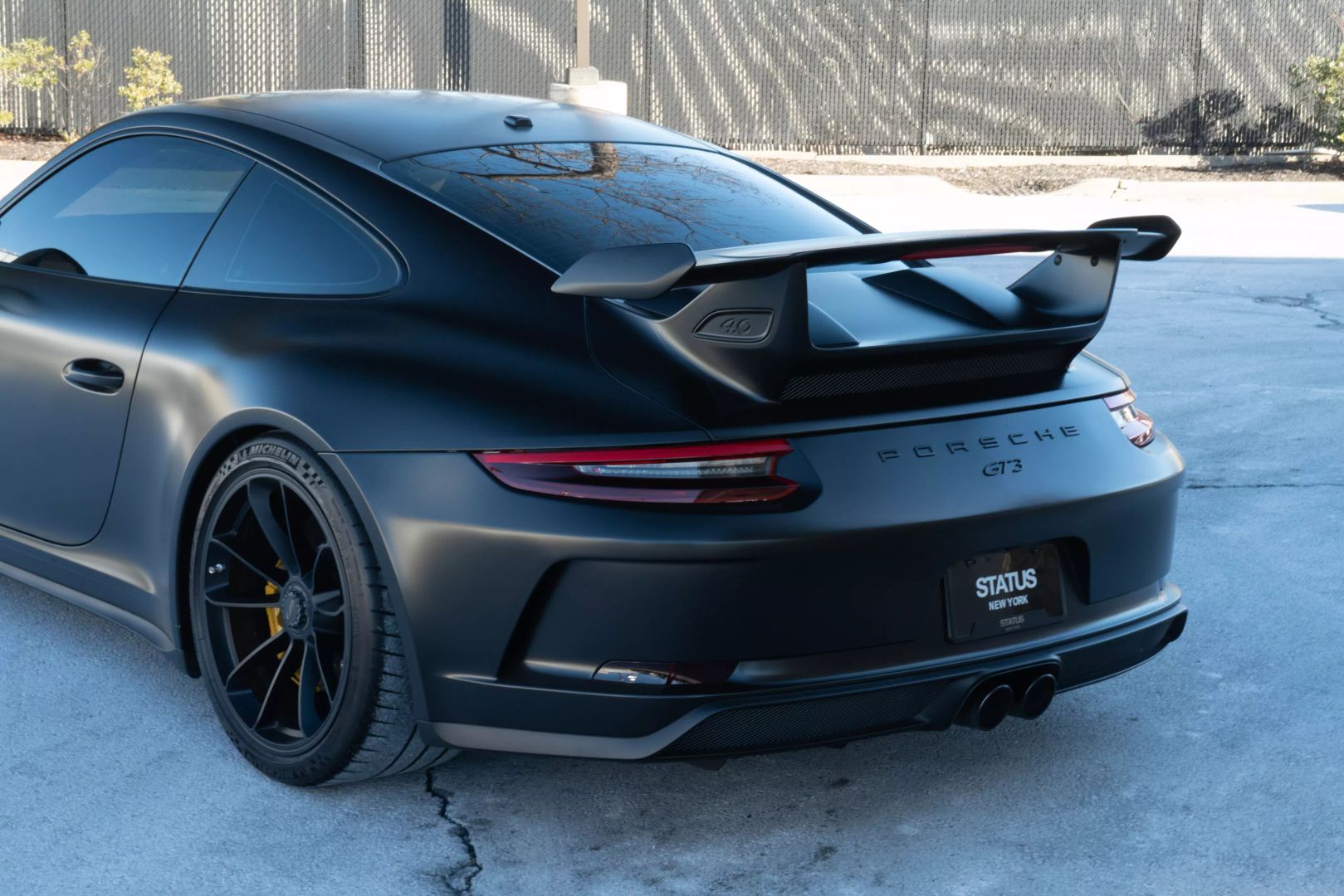 2018 Porsche 911 - Image 25