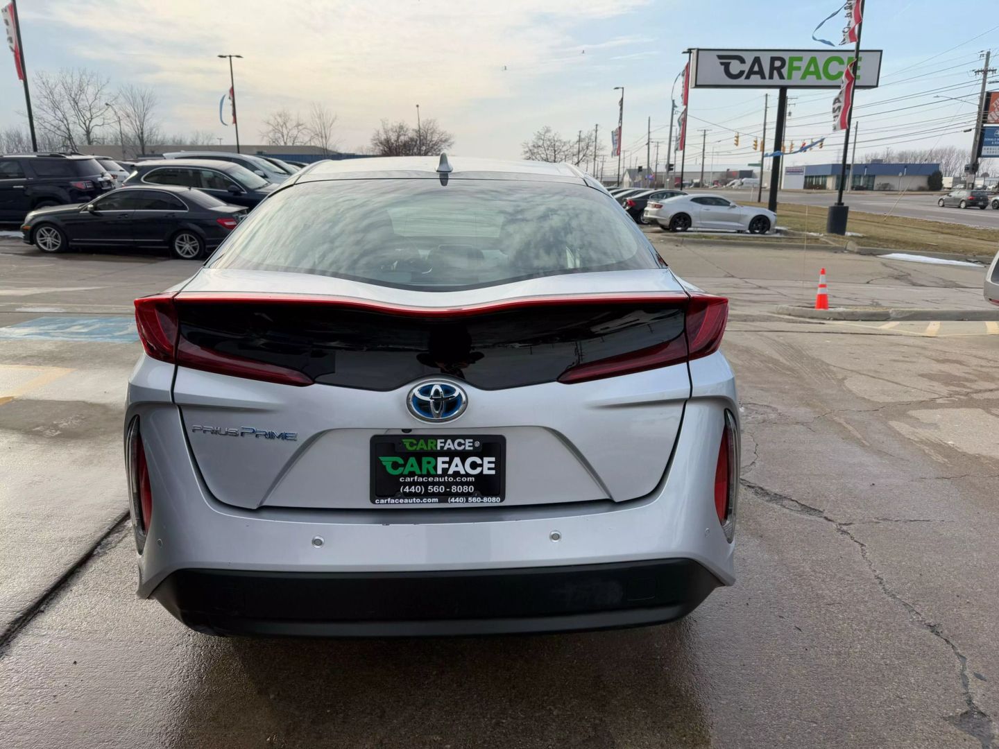2017 Toyota Prius Prime - Image 10