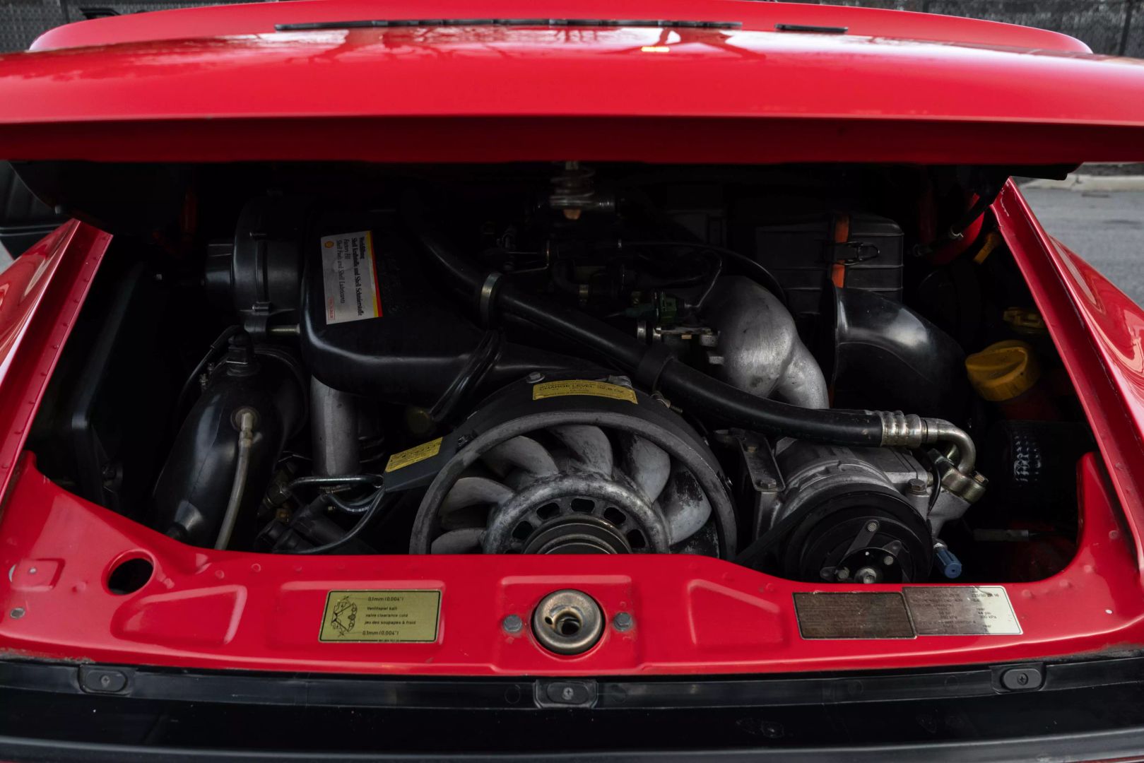 1990 Porsche 911 Carrera 2 - Image 54