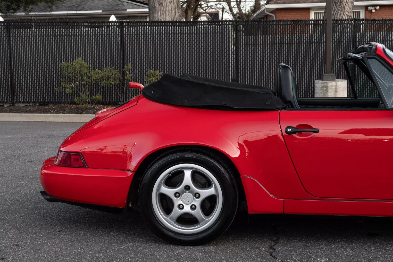 1990 Porsche 911 Carrera 2 - Image 18