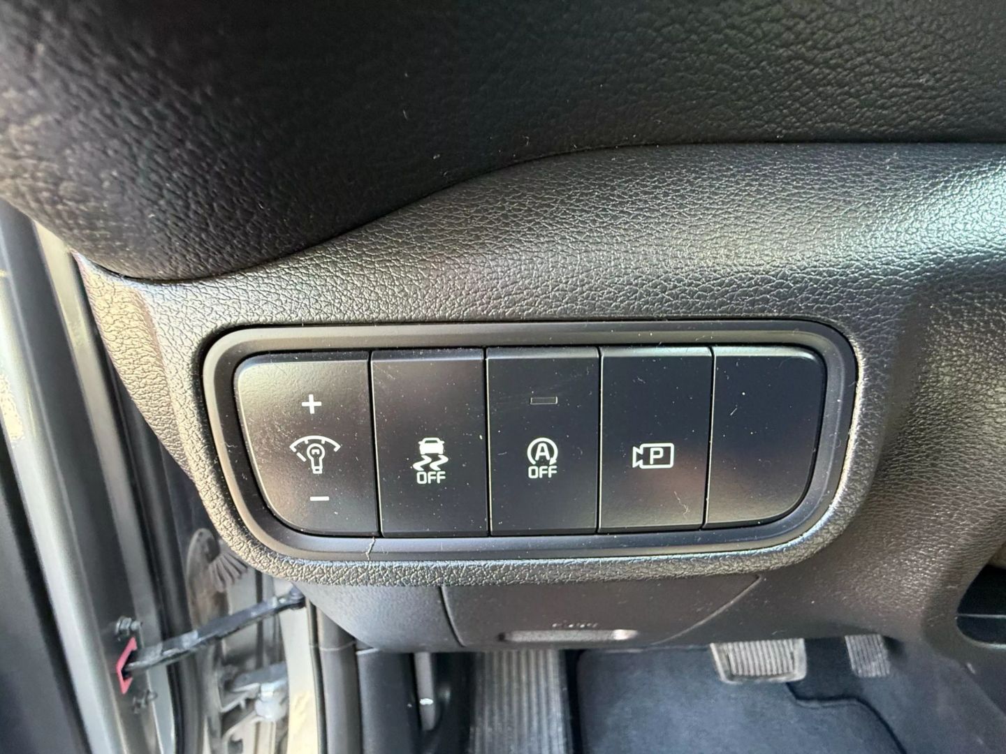 2023 Kia Soul - Image 14