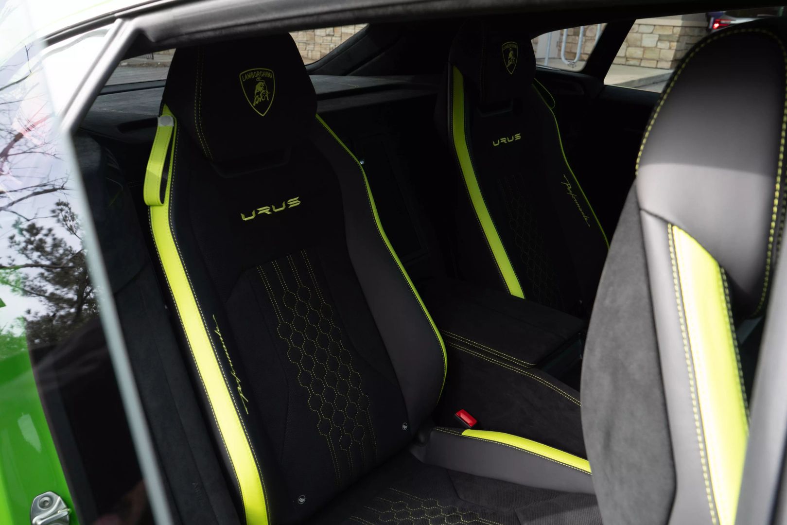 2023 Lamborghini Urus - Image 74