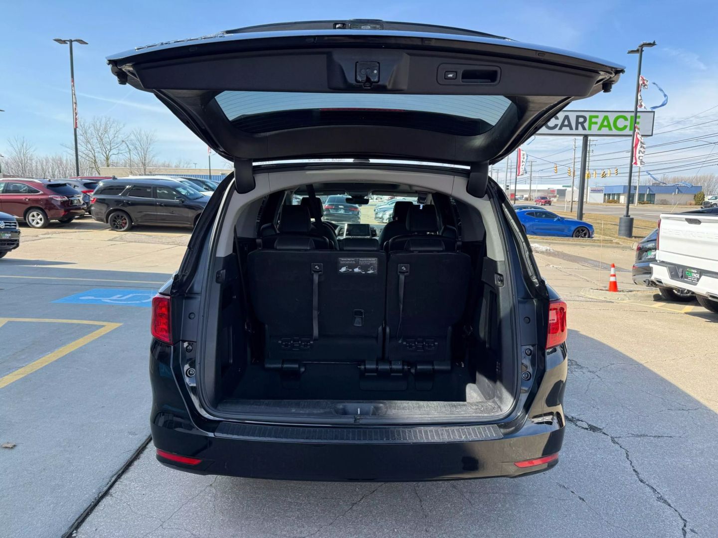 2022 Honda Odyssey - Image 11