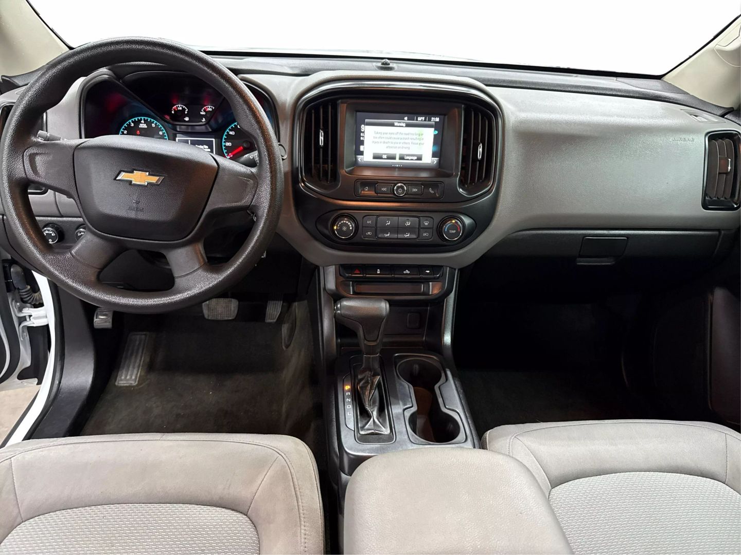 2017 Chevrolet Colorado Extended Cab - Image 19