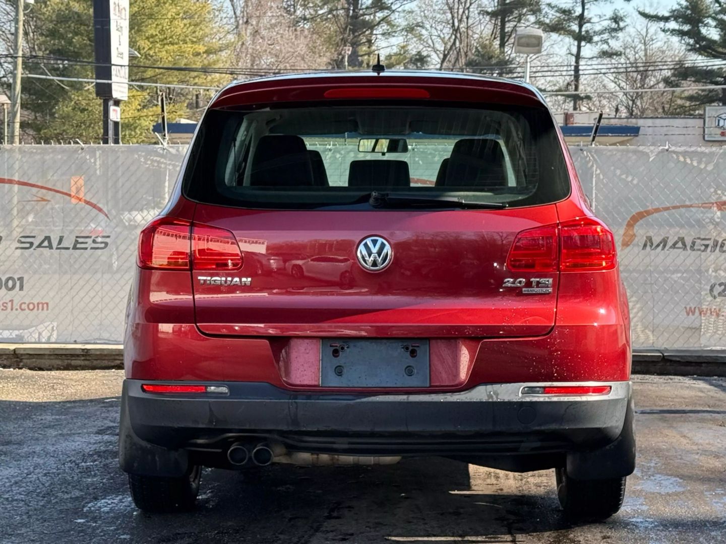 2014 Volkswagen Tiguan - Image 10