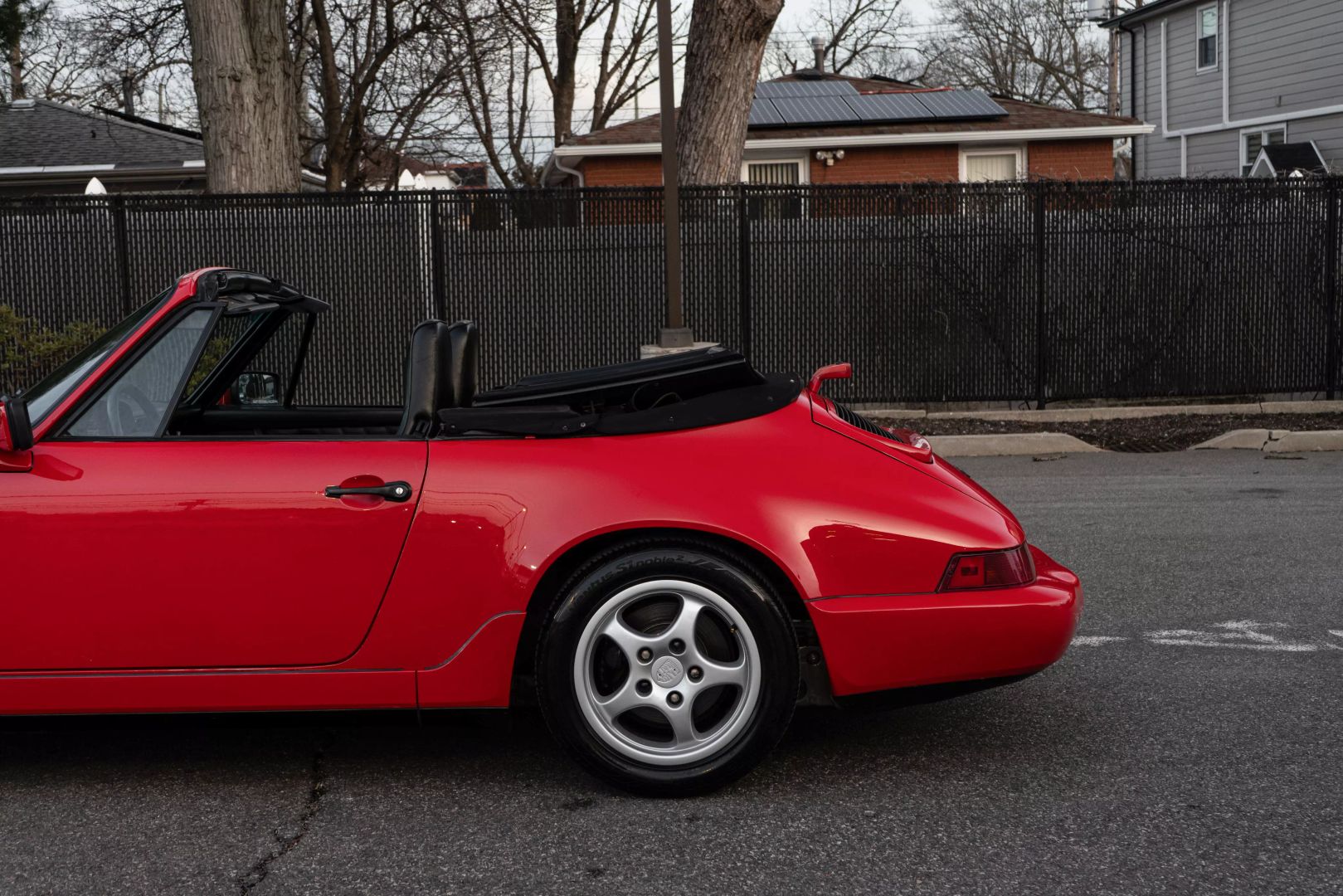 1990 Porsche 911 Carrera 2 - Image 17