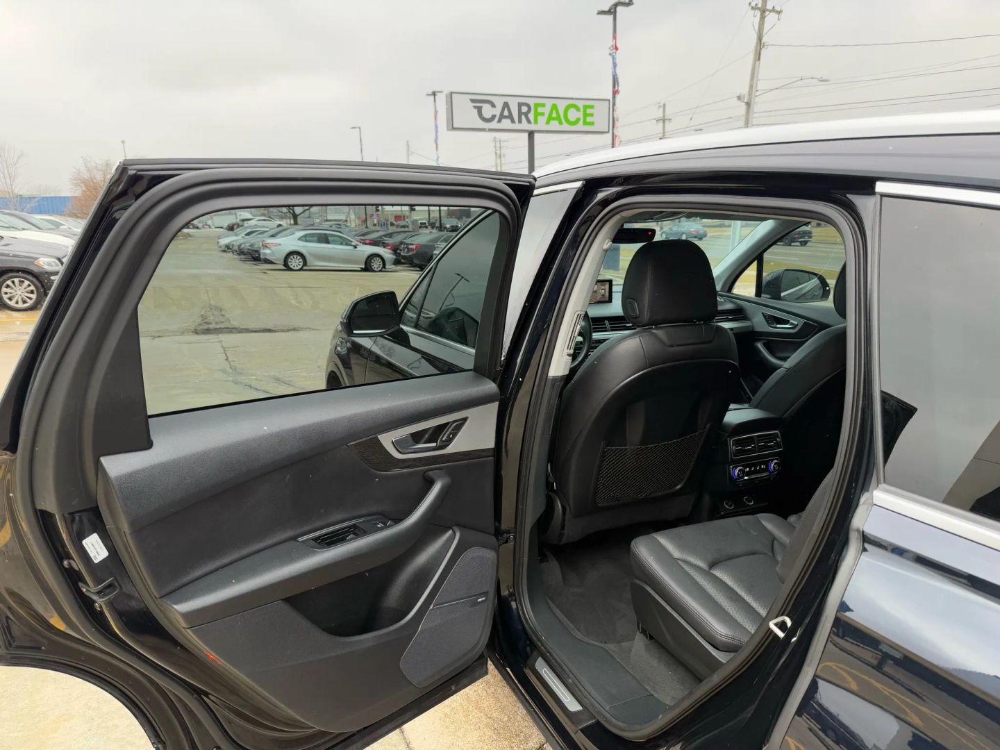 2017 Audi Q7 - Image 22