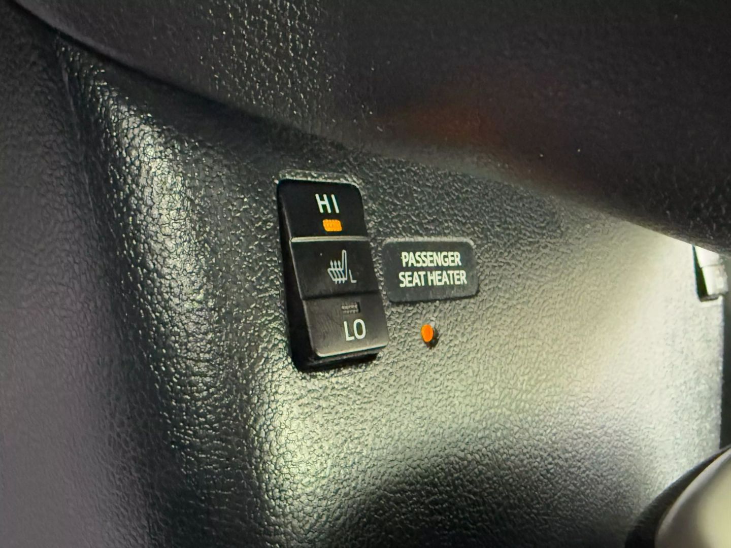 2017 Toyota Prius Prime - Image 43
