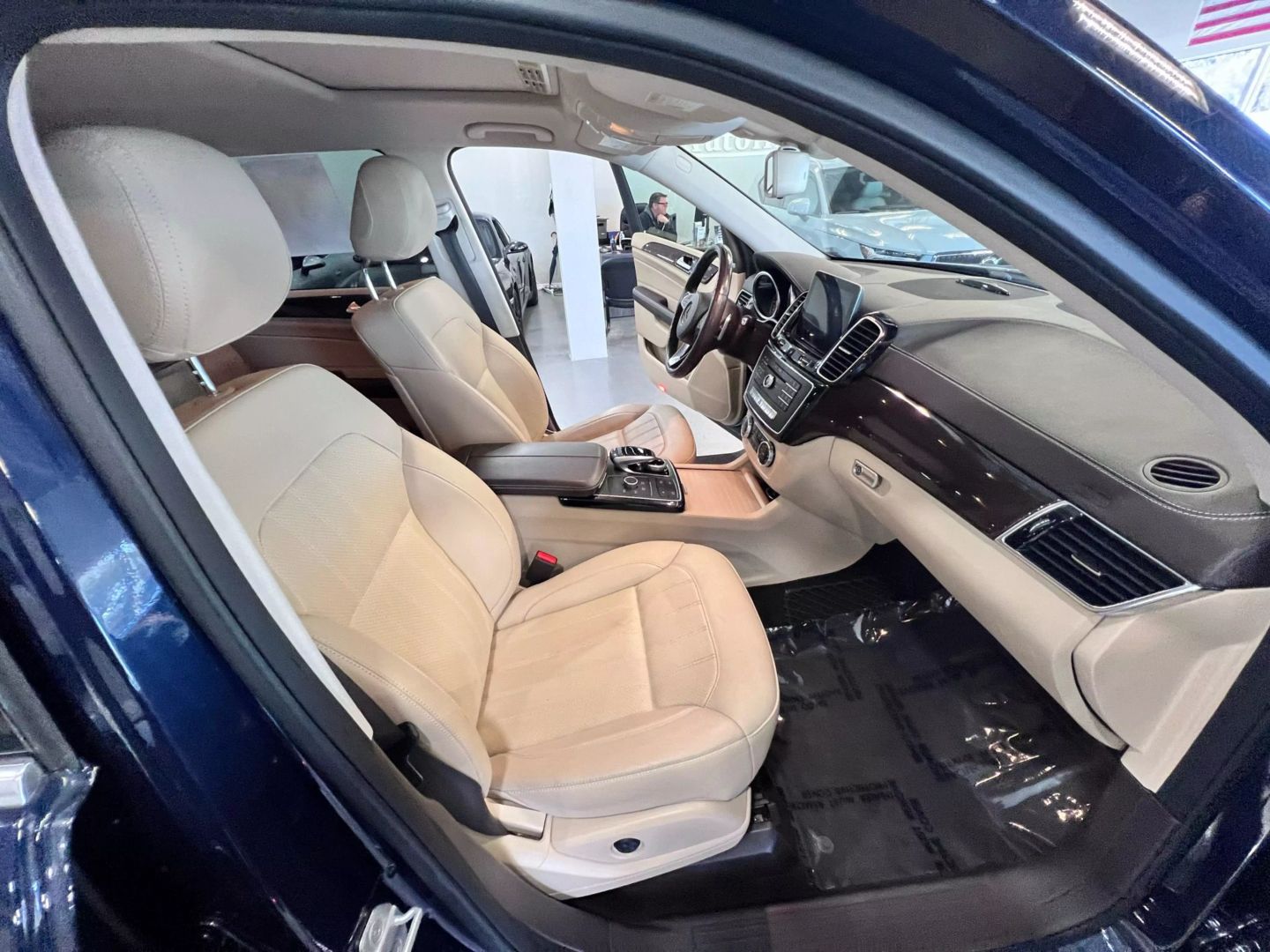2017 Mercedes-benz Gls Gls 450 Sport Utility 4d - Image 33