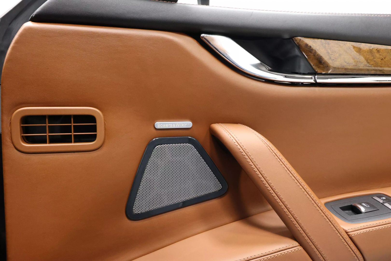 2017 Maserati Quattroporte - Image 79