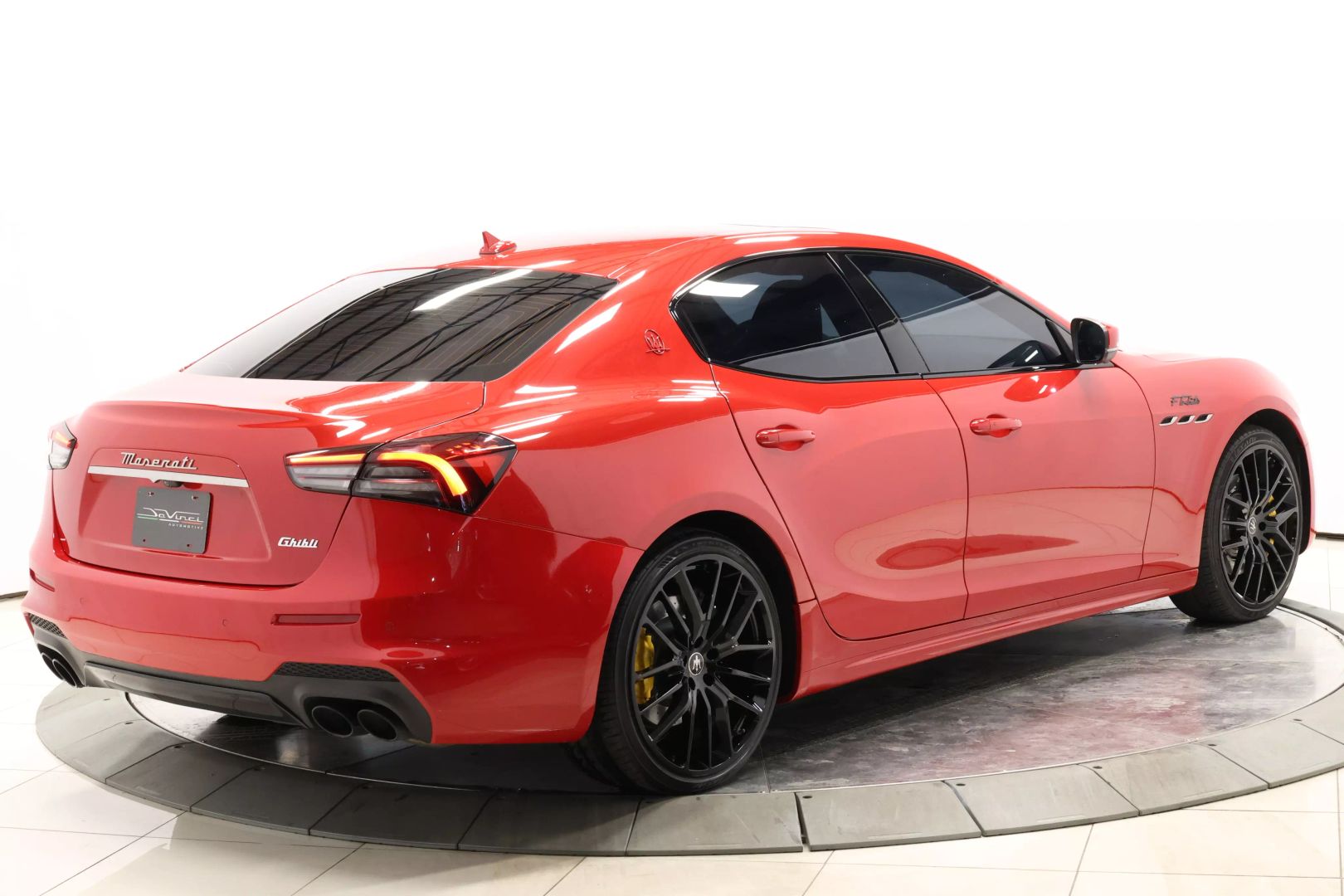 2022 Maserati Ghibli - Image 4