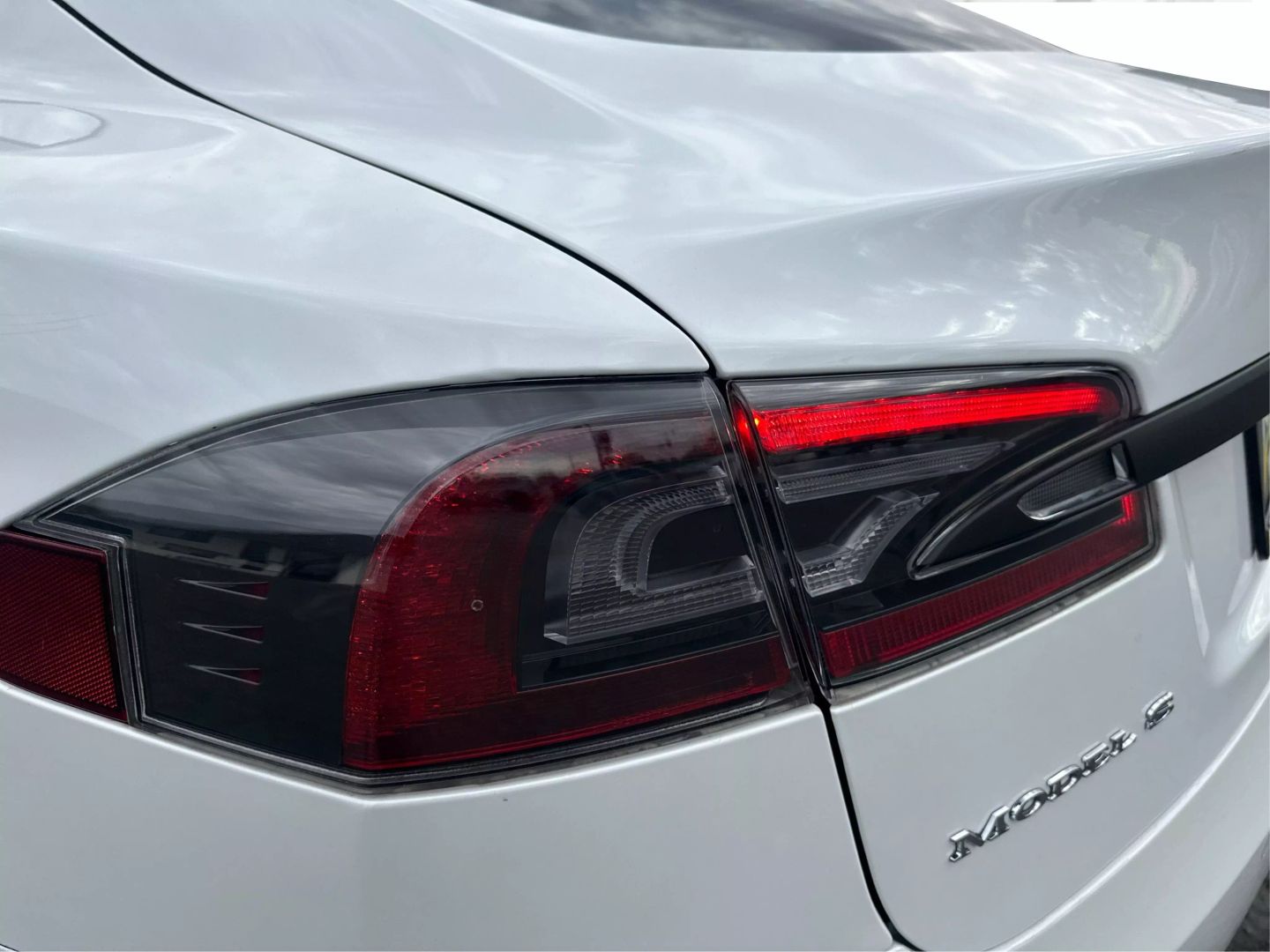 2018 TESLA MODEL S SEDAN DUAL AC ELECTRIC MOTORS 75D SEDAN 4D
