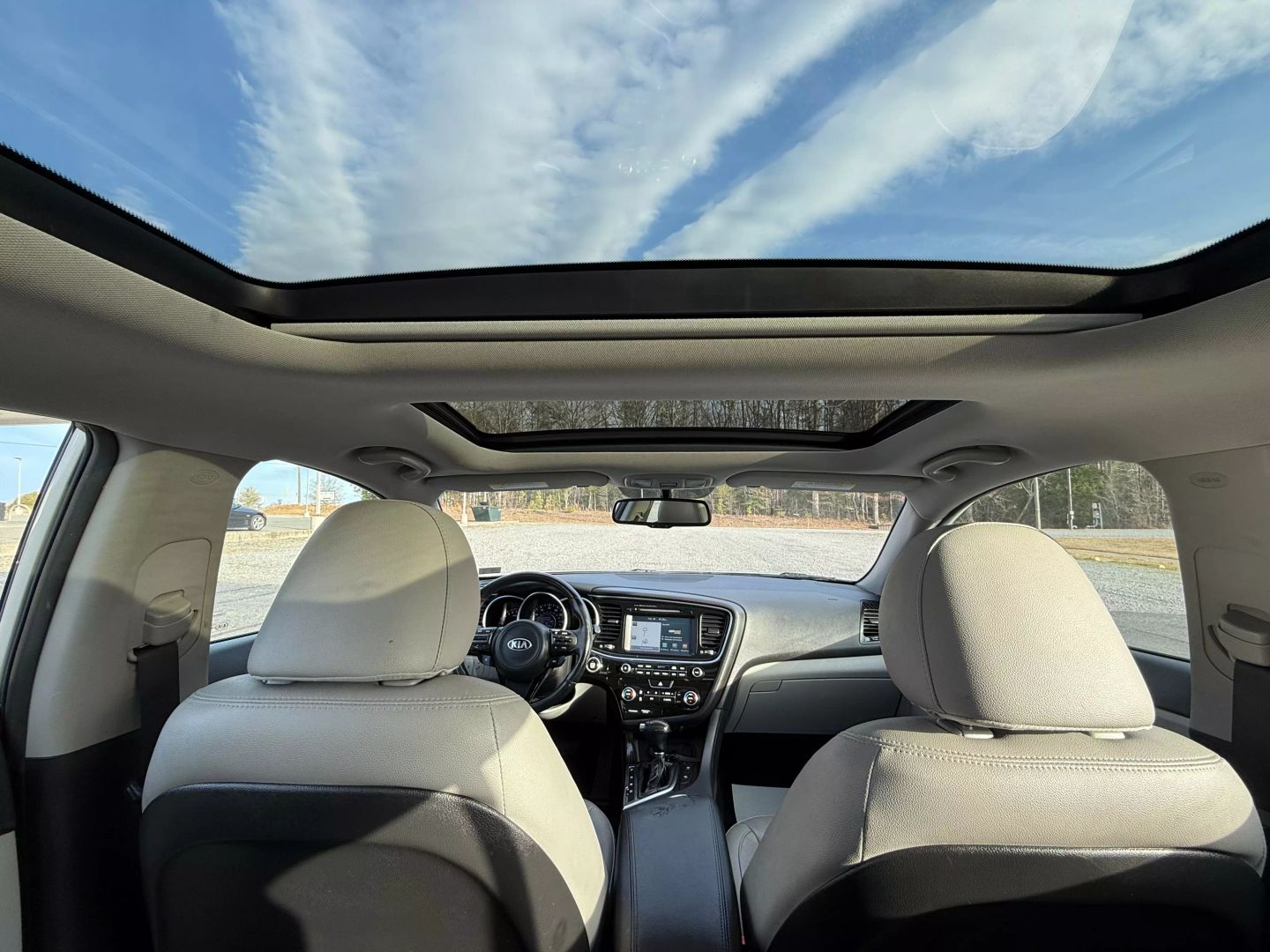 2015 Kia Optima - Image 15
