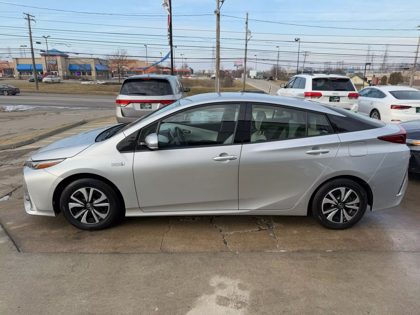 2017 Toyota Prius Prime - Image 6
