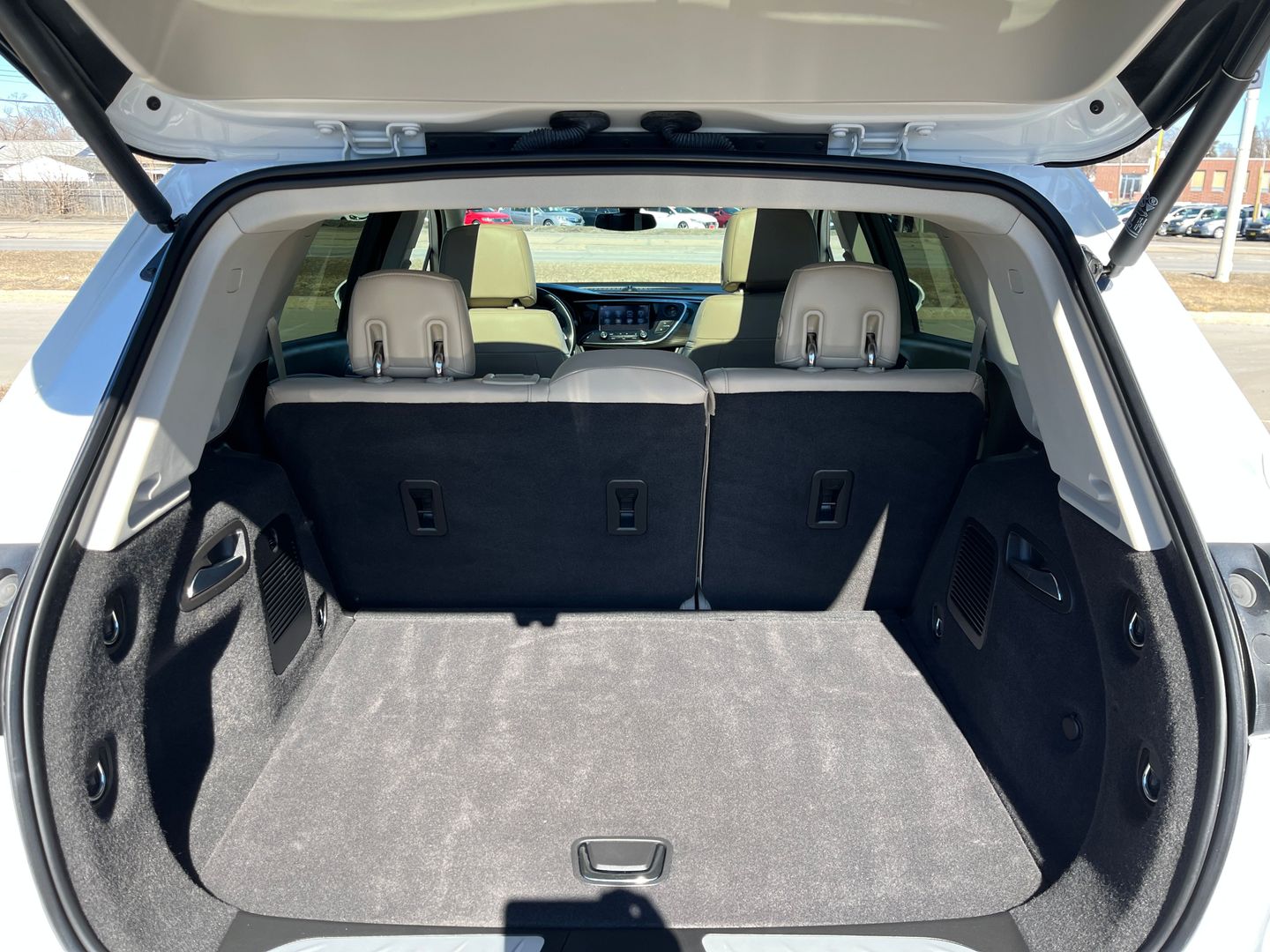 2020 BUICK ENVISION SUV 4-CYL, 2.5 LITER ESSENCE SPORT UTILITY 4D