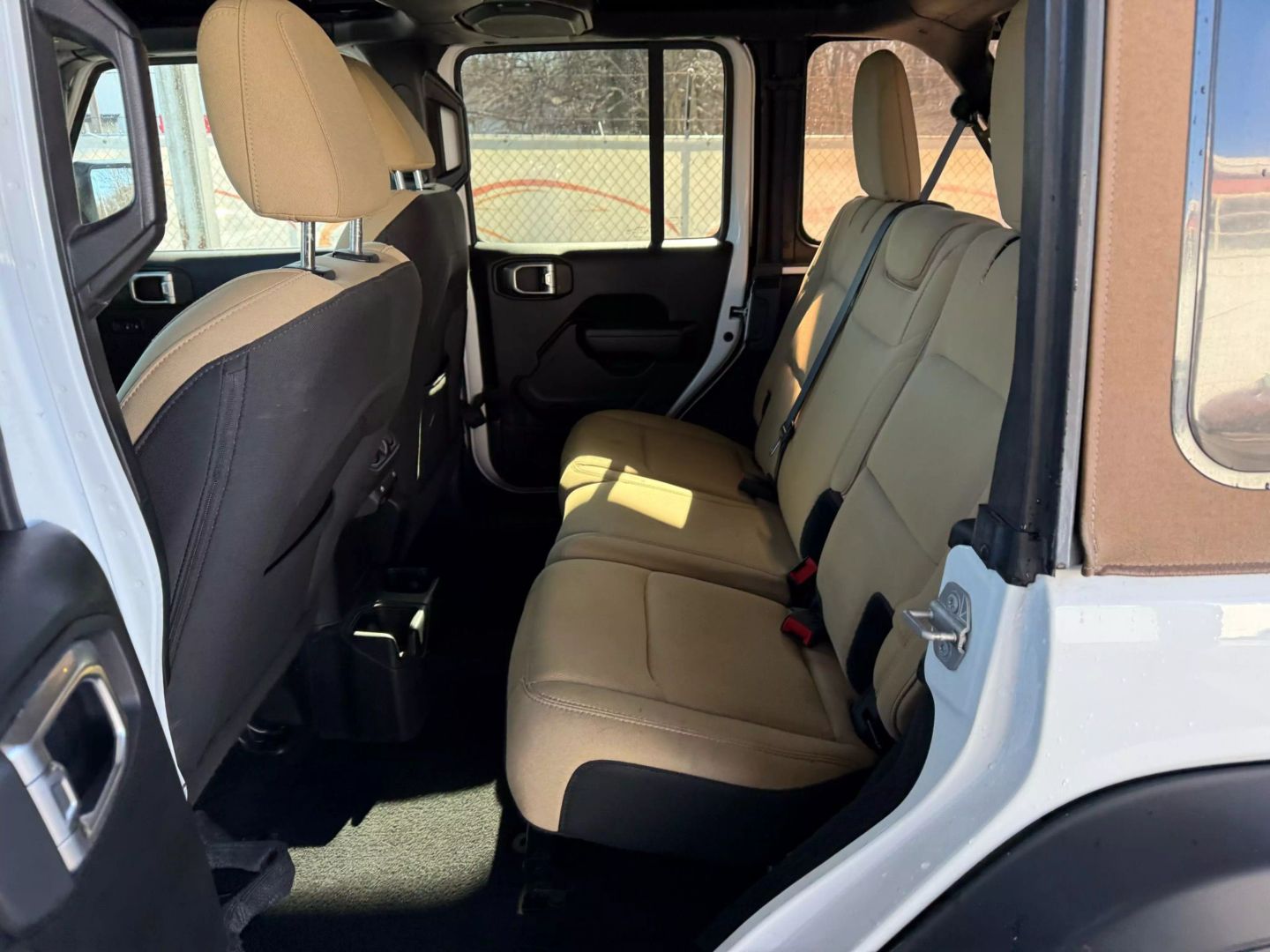 2019 Jeep Wrangler Unlimited - Image 18
