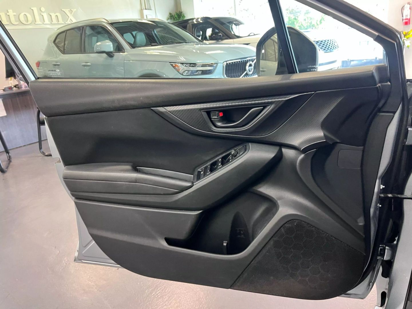 2017 Subaru Impreza 2.0i Premium Wagon 4d - Image 26
