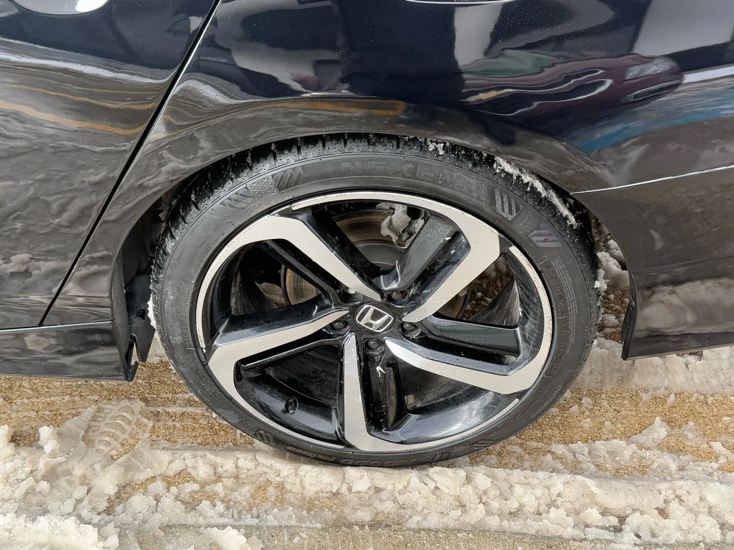 2019 Honda Accord - Image 53