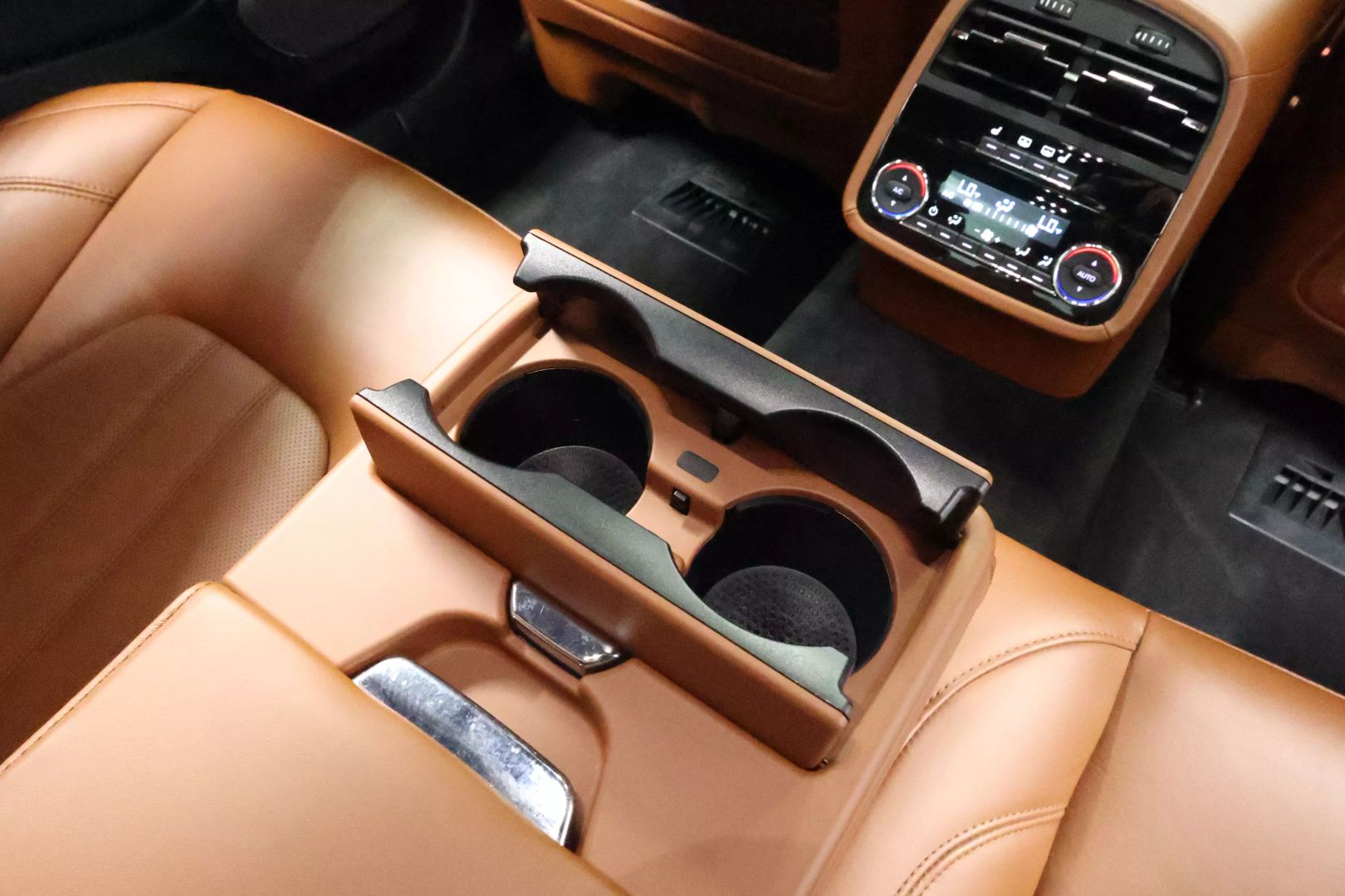 2017 Maserati Quattroporte - Image 73