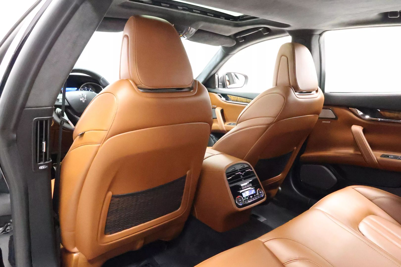 2017 Maserati Quattroporte - Image 54