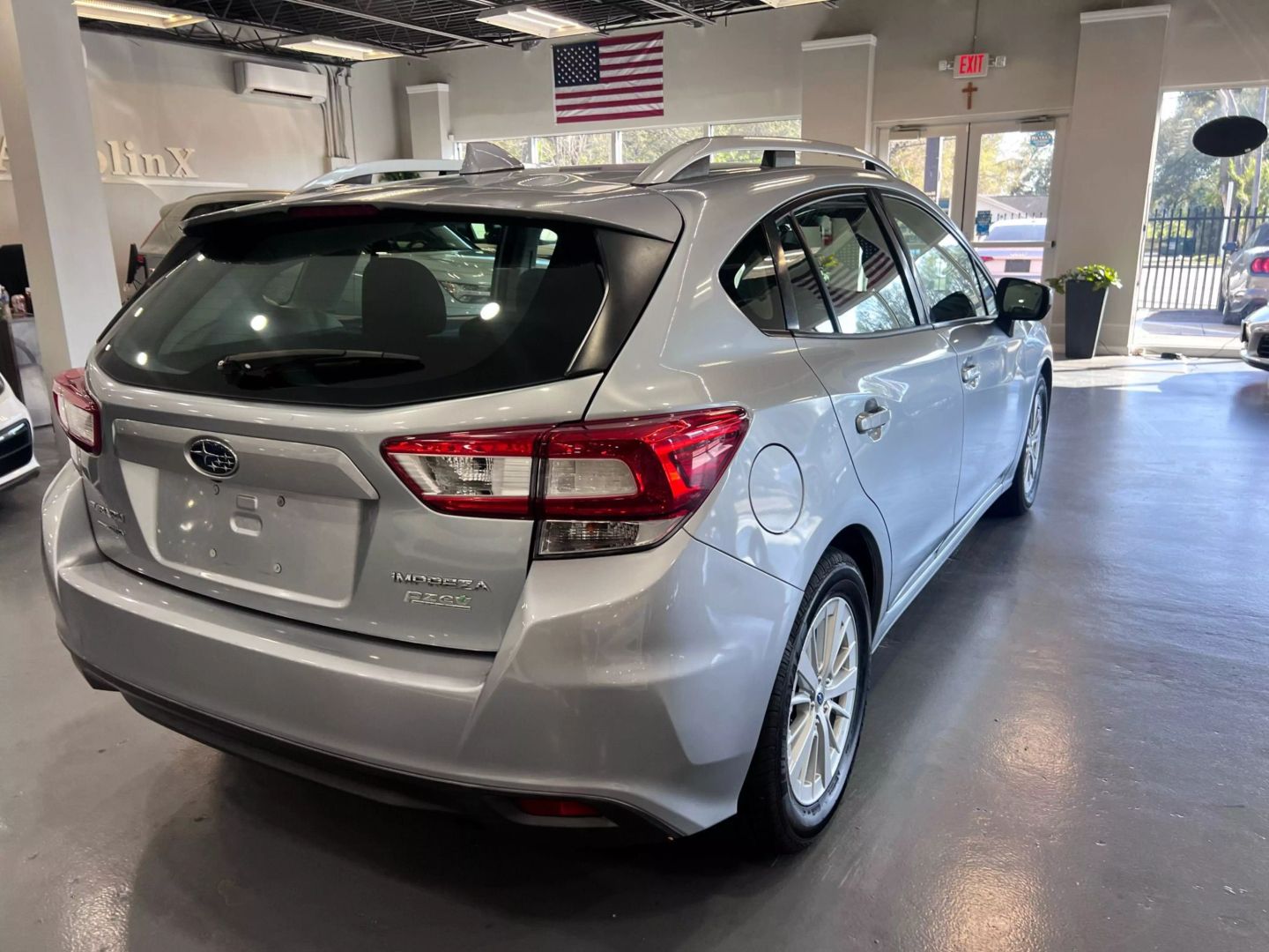 2017 Subaru Impreza 2.0i Premium Wagon 4d - Image 7