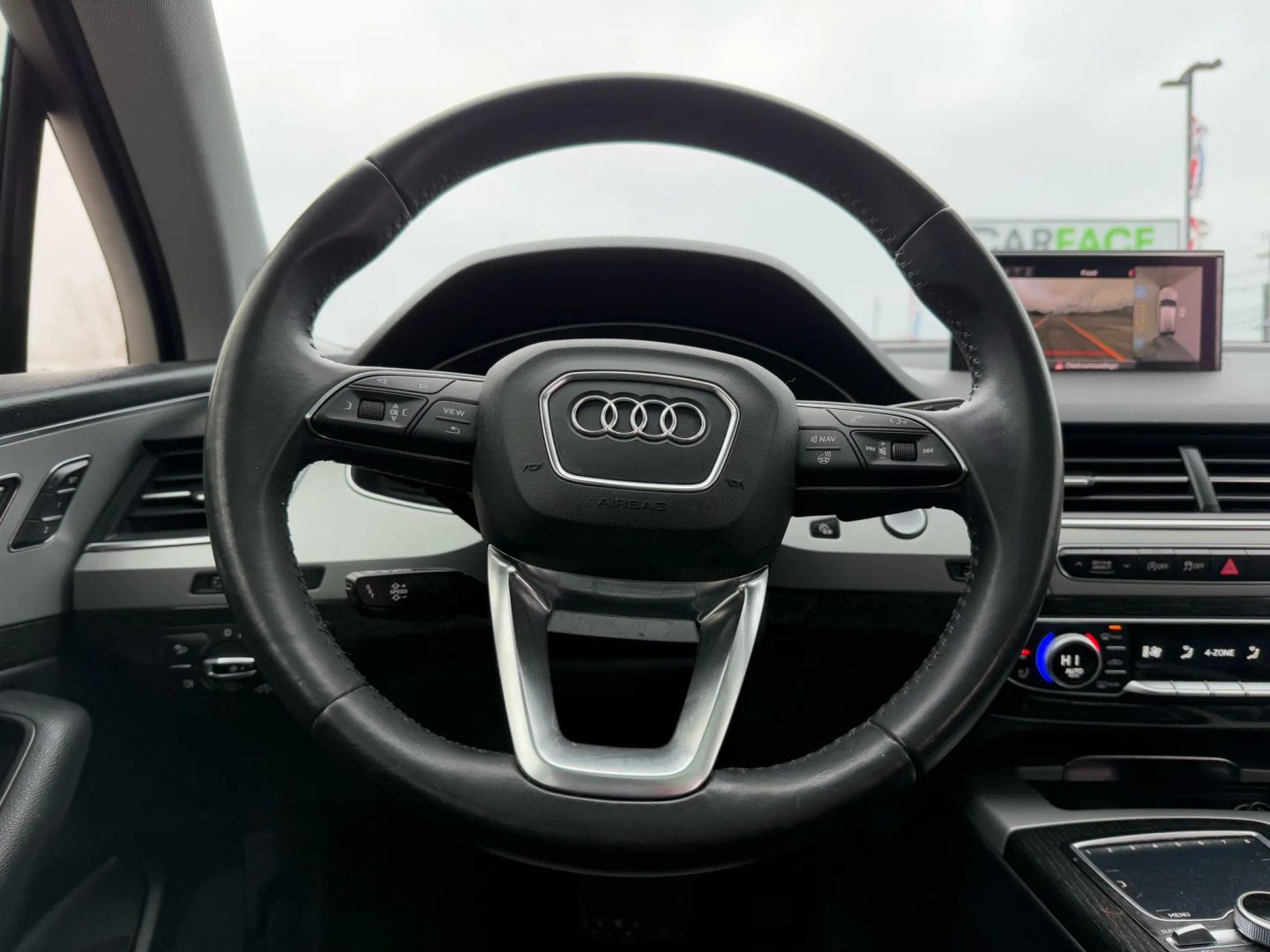 2017 Audi Q7 - Image 30