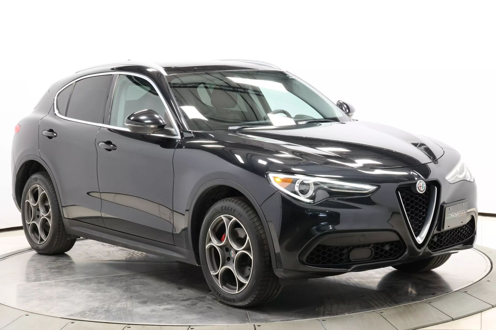 2018 Alfa Romeo Stelvio - Image 91