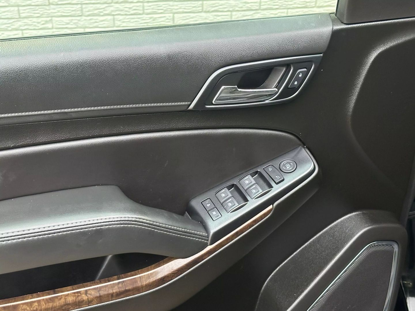 2019 Chevrolet Tahoe - Image 10