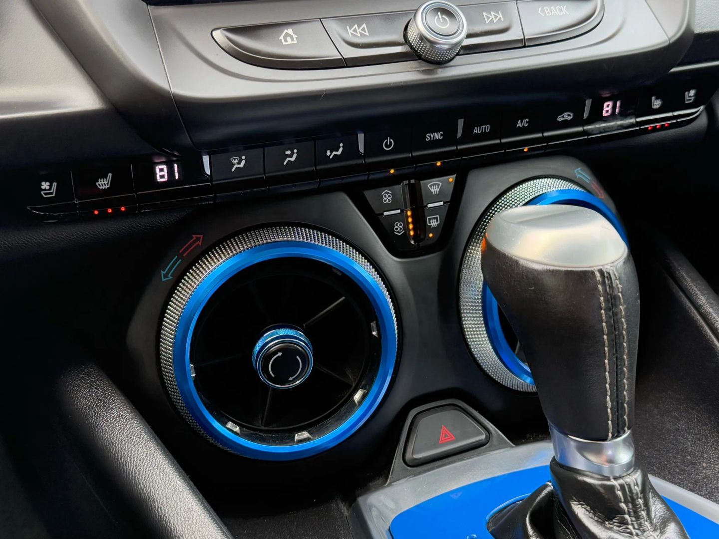 2017 Chevrolet Camaro - Image 33