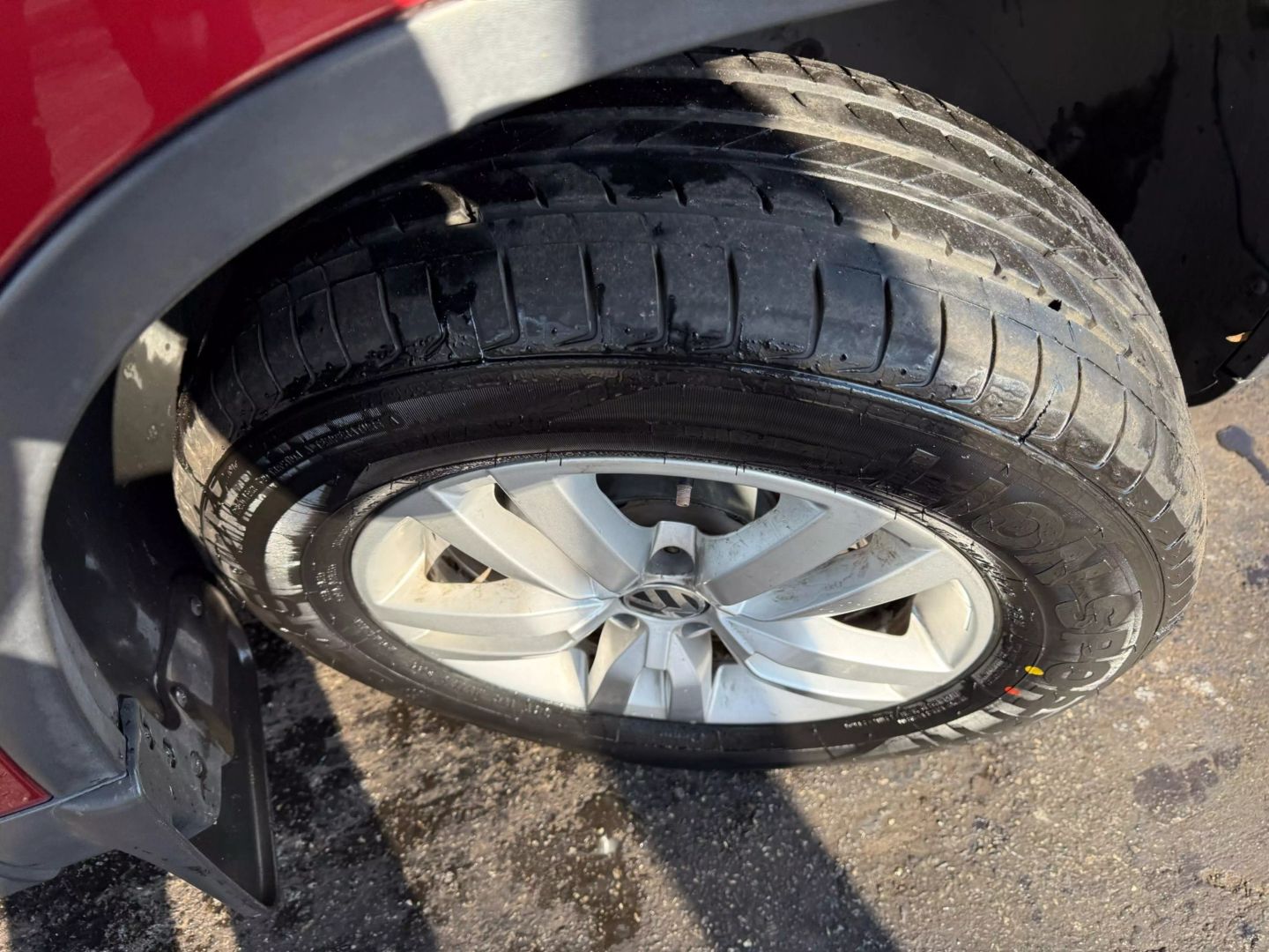2014 Volkswagen Tiguan - Image 43