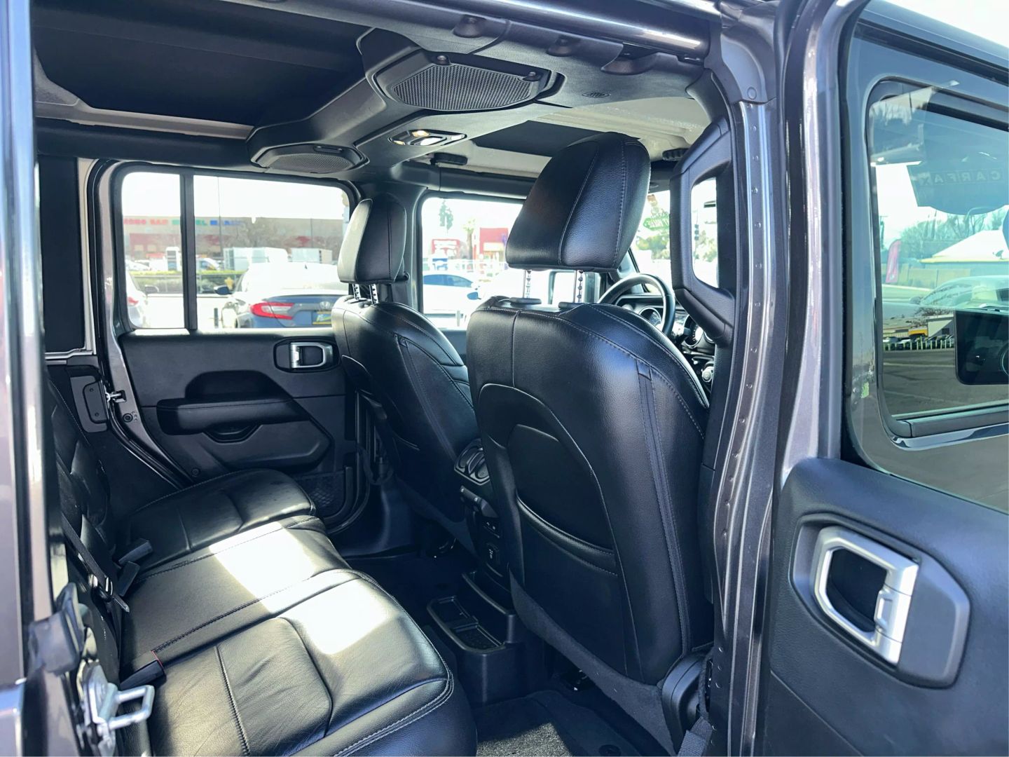 2019 JEEP WRANGLER UNLIMITED SUV 4-CYL, TURBO, 2.0 LITER SAHARA SPORT UTILITY 4D
