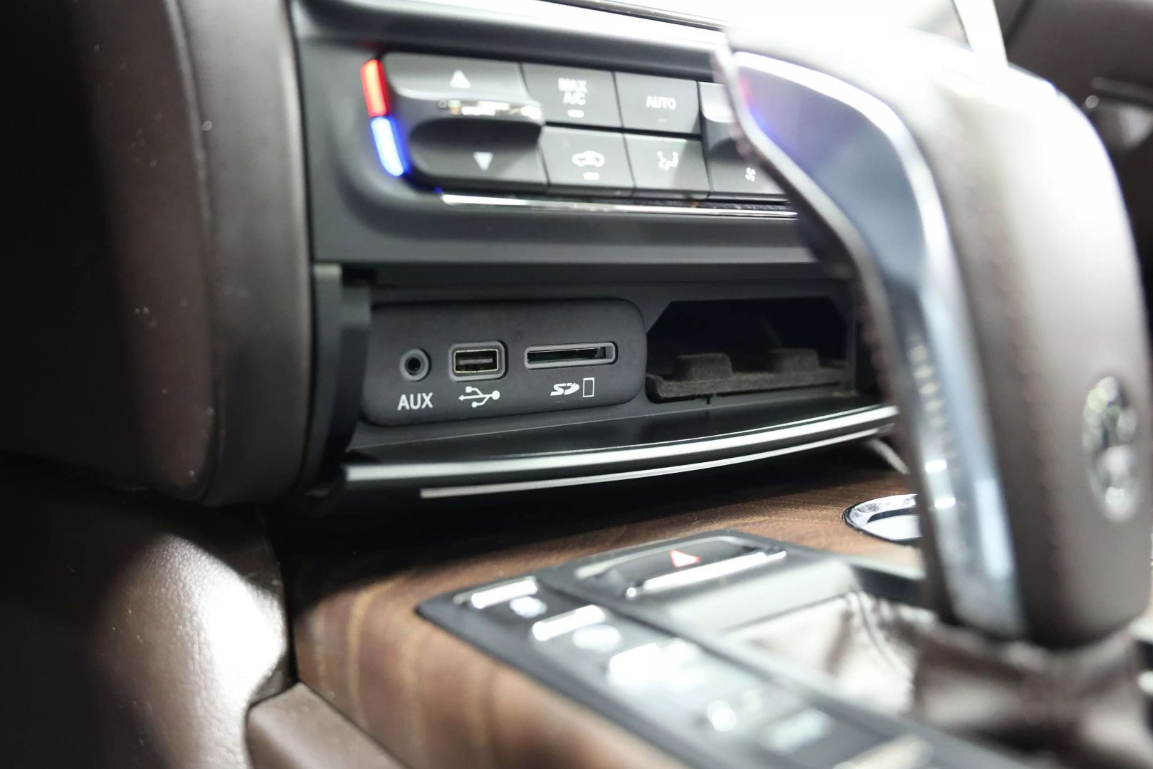 2020 Maserati Quattroporte - Image 44