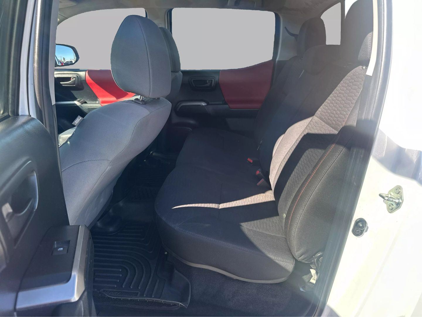 2016 TOYOTA TACOMA DOUBLE CAB PICKUP V6, 3.5 LITER SR5 PICKUP 4D 6 FT