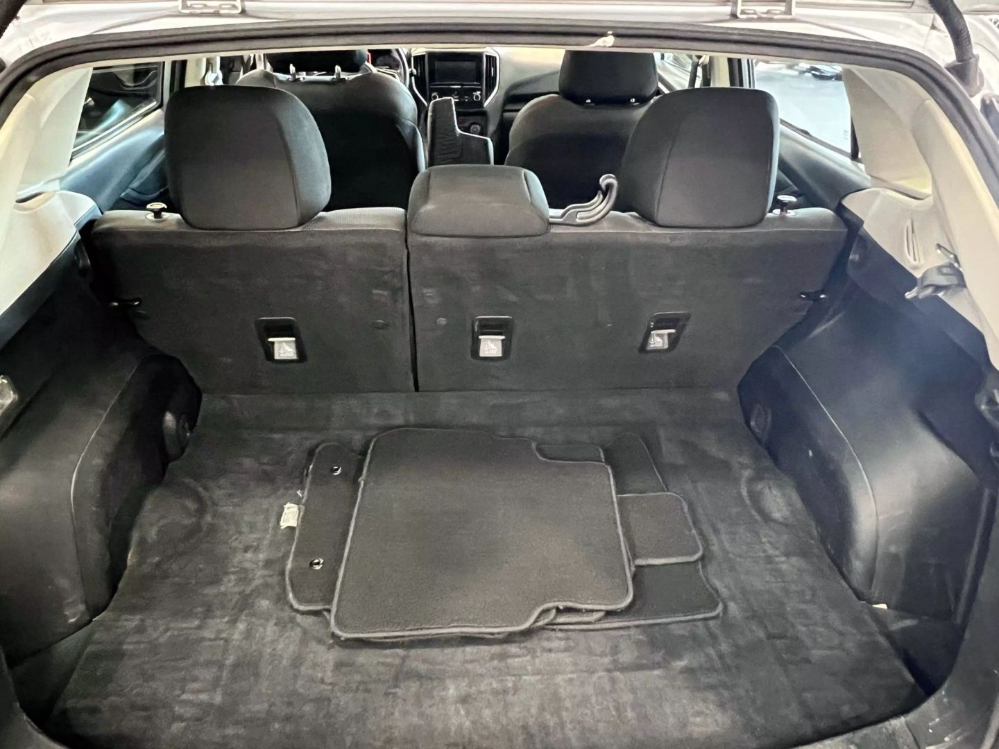 2017 Subaru Impreza 2.0i Premium Wagon 4d - Image 28
